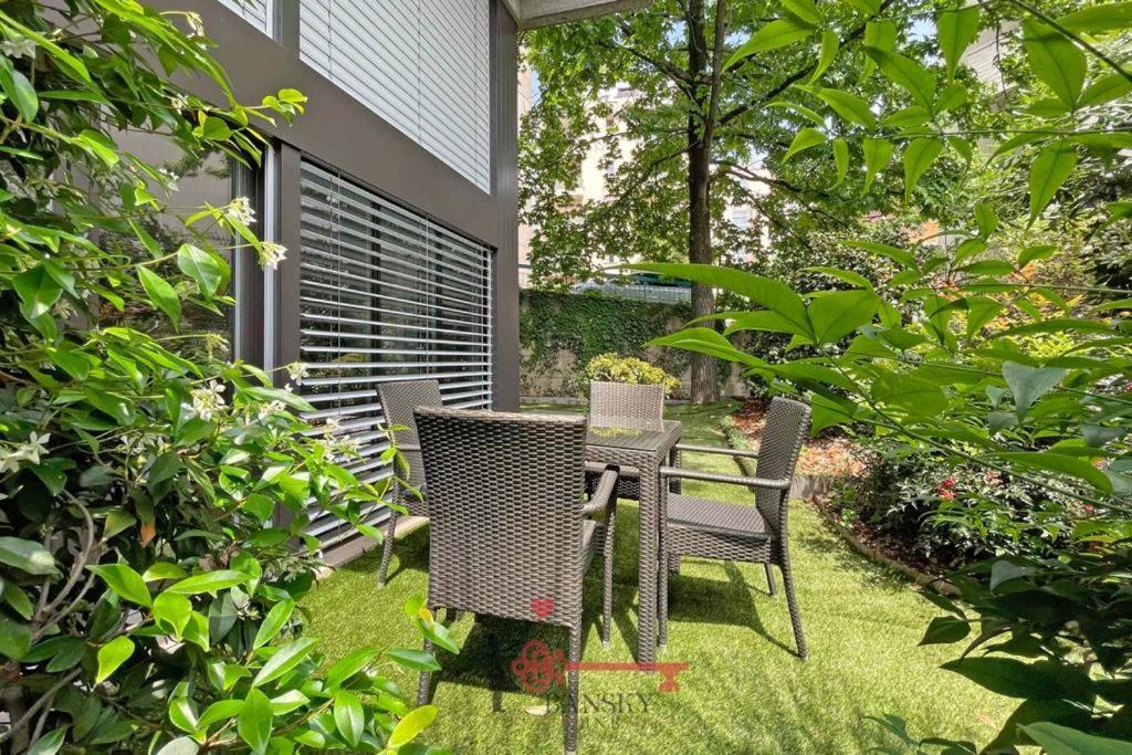 Апартаменты Duplex Loft In Lugano Center With Garden, Wi-Fi -By Easylife Swiss Экстерьер фото